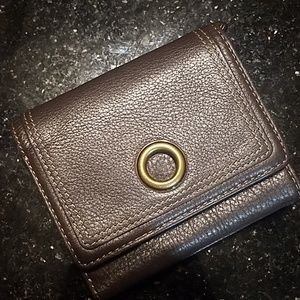 Like new Levenger leather wallet